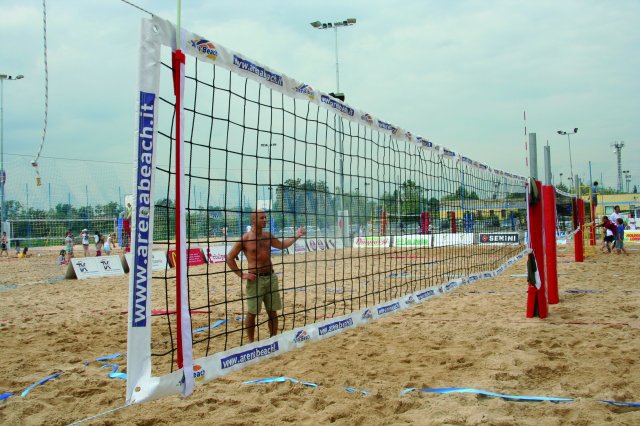 Strandröplabda, strandtenisz strandfoci pályaber